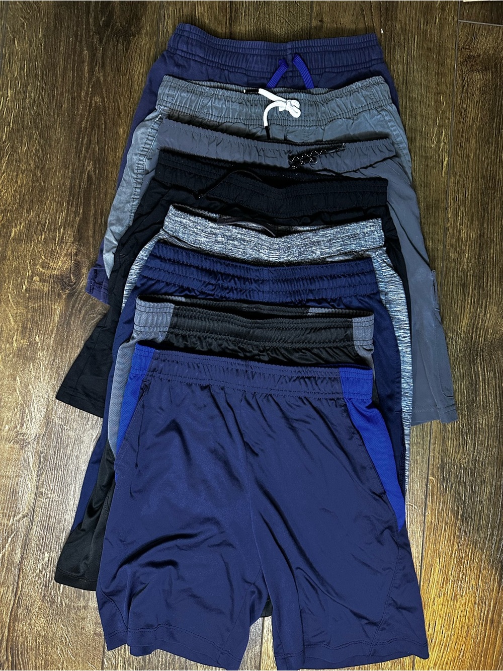 Bundle of 8 Target Brand Boys Shorts - Navy, Black, Gray Size M (8-10)